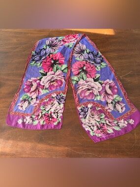 Oscar de la Renta Purple Floral Scarf